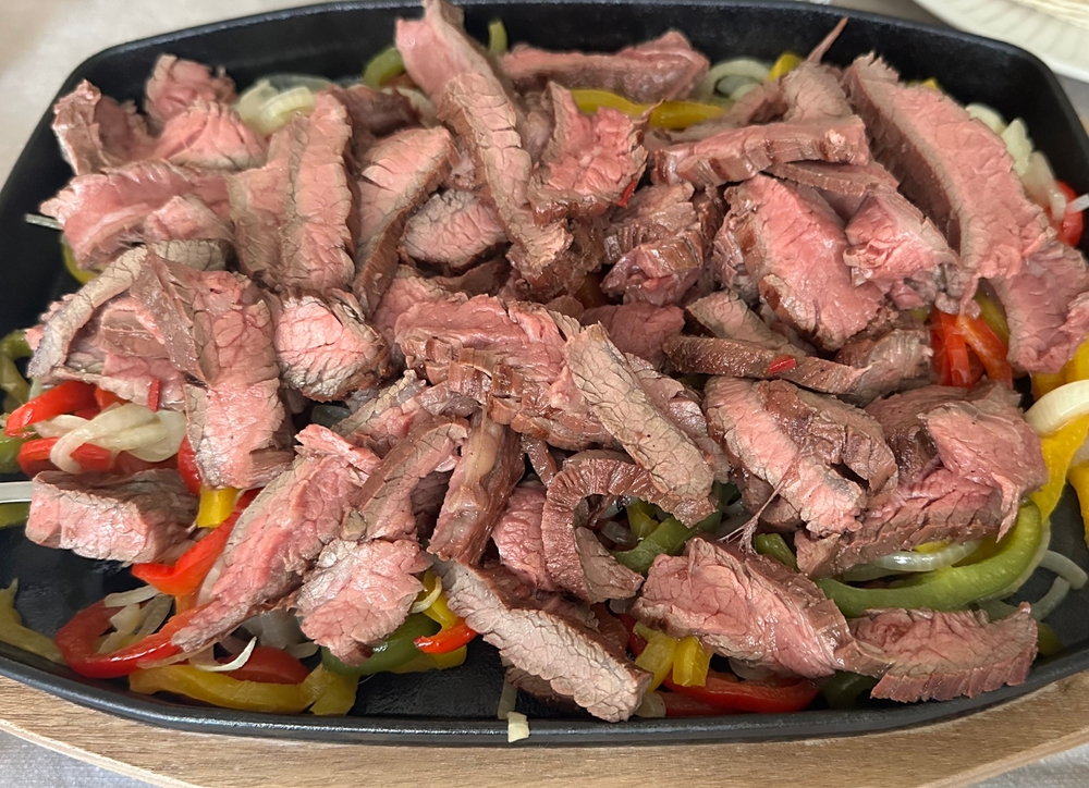 img of Sizzling Fajitas, Tortilla's gevuld met Bavette
